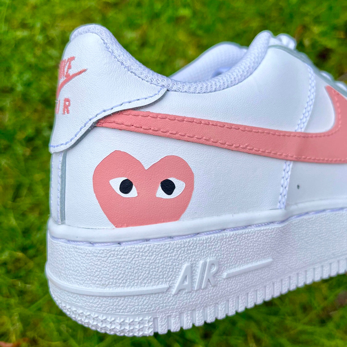 AF1 HEART